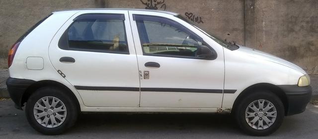 Palio Young 2001 nada a fazer, super inteiro