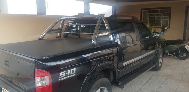 Vendo ou troco s10 por outra s10 de ano entre 2013 a 2014 - Foto 5