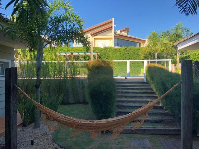Linda casa em condomínio - Foto 13