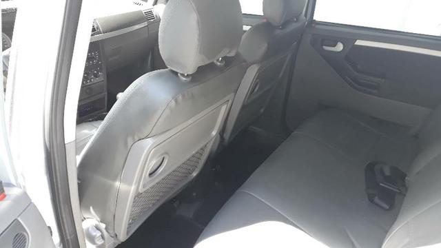 Meriva maxx 1.4 completa+gnv-2011 - Foto 7