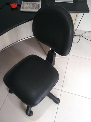 Mesas e cadeiras para escritório - Foto 5