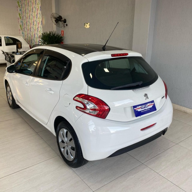 Peugeot 208 Active 1.5 2014 (Estiloso) - Foto 8