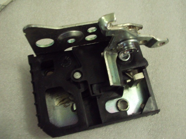fiat ducato fechadura porta lateral corrediça nova e original - Foto 3