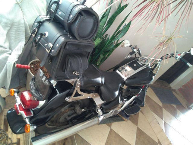 SUZUKI BOULEVARD C1500