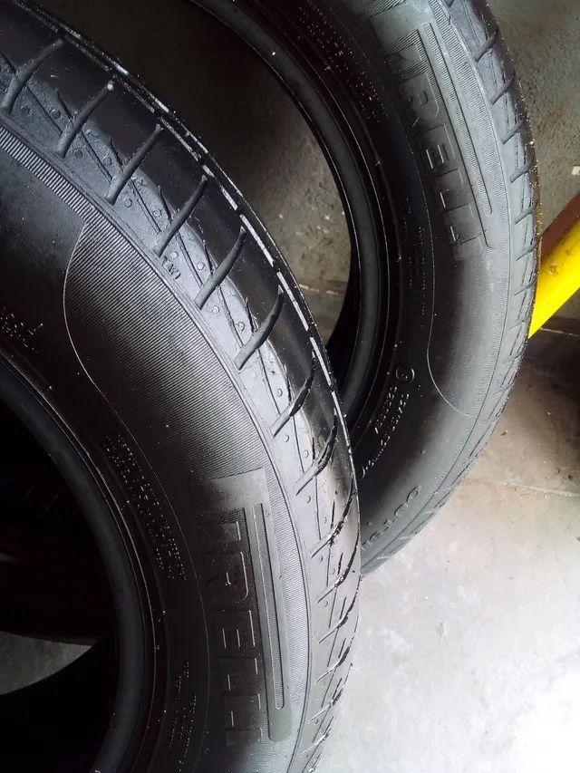 2 pneus pirelli 175/65/14  - Foto 5
