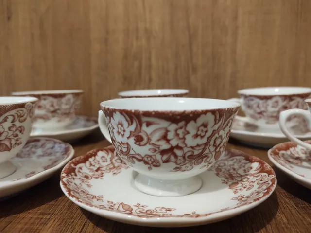 Conjuntos de chá de porcelana de 15 peças com bule de chá, xícaras e pires  Conjunto de xícaras de café Bone China Serviço de chá de cerâmica para