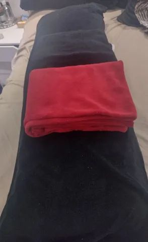 Um Travesseiro de corpo e 4 capas - Foto 2