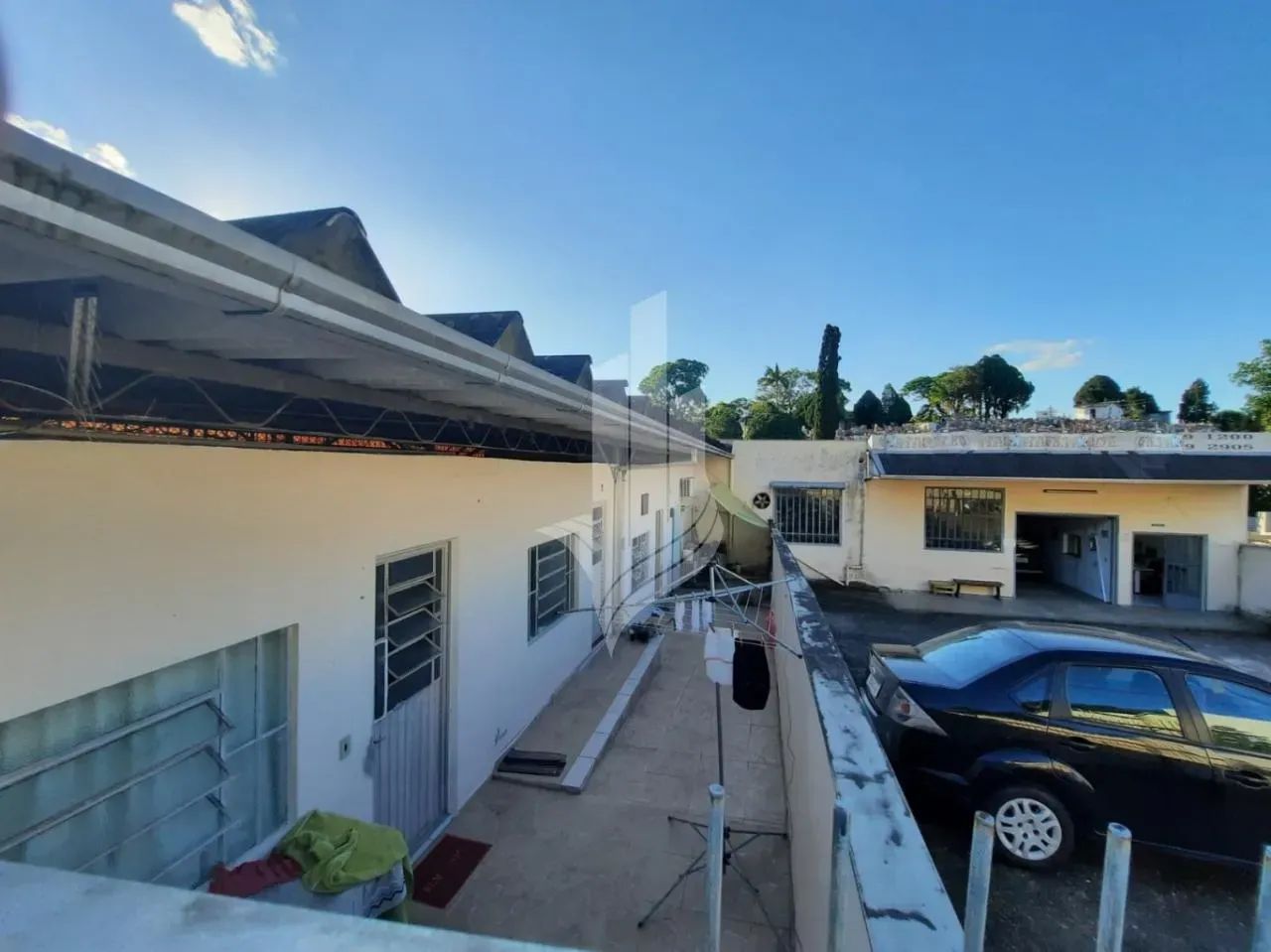 Galpão com 500m², Amplo pátio para estacionamento - Foto 3