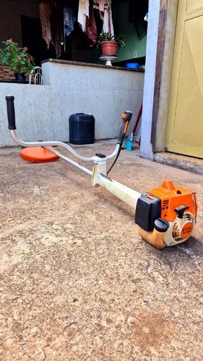 Roçadeira STIHL FS 350 - Foto 3
