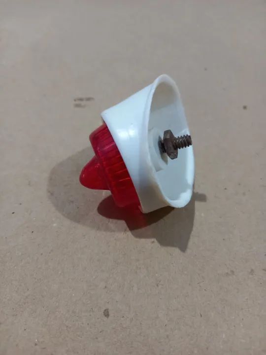 Lanterna Refletor Traseira para Bicicleta antiga - Foto 4