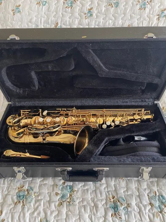 Sax alto Eagle novo no case  - Foto 4