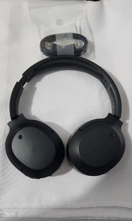 Fone de ouvido Edifier  W820NB PLUS preto com luz LED - Foto 2