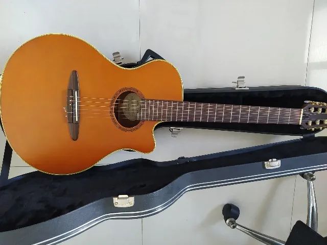Violão elétrico Yamaha APX 6NA - Nylon - (Raridade - 1996