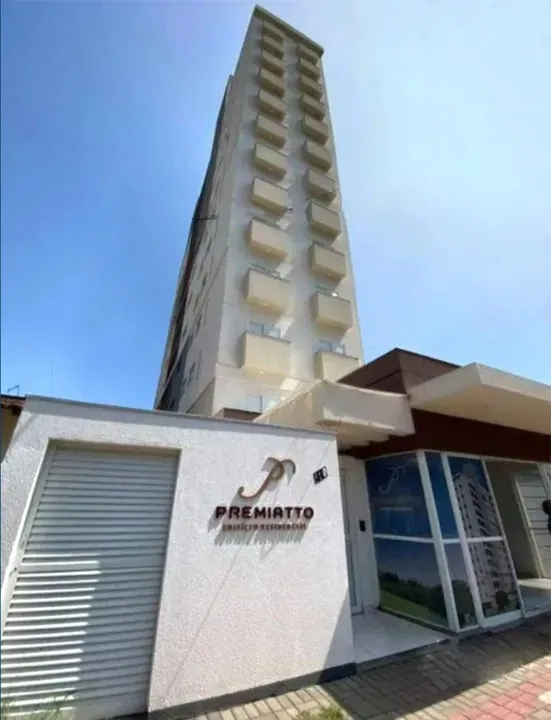 Apartamento 3 Quartos no Edifício Premiatto Zona 05 Maringá