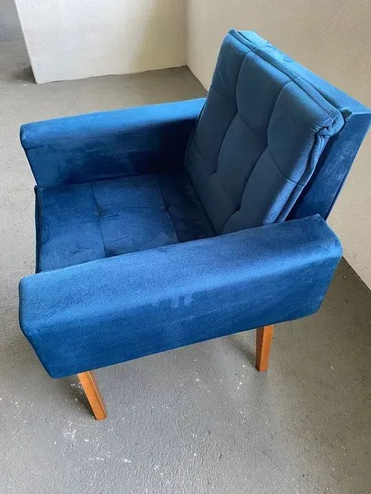 Poltrona decorativa azul veludo - Foto 2