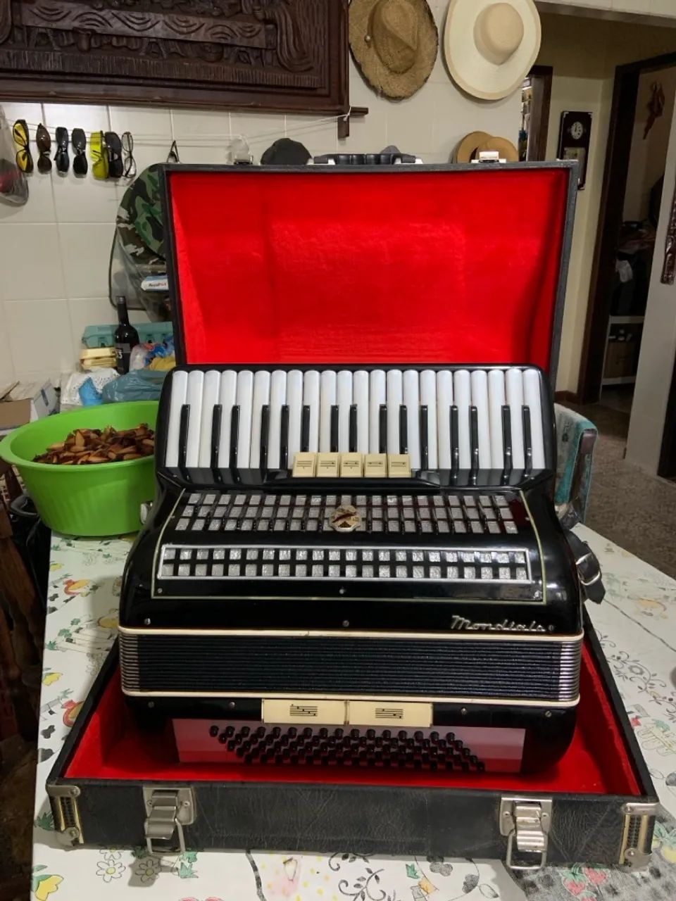 Sanfona Acordeon Mondial 120 Baixos - Excelente Estado