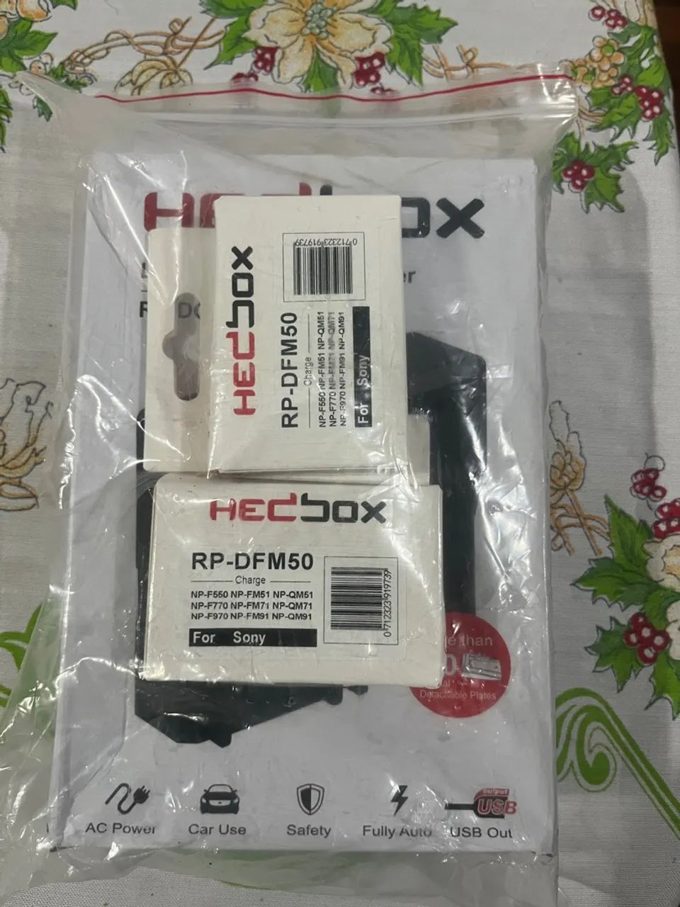 carregador de bateria dupla Hedbox RP-DC50 NOVO - Foto 5