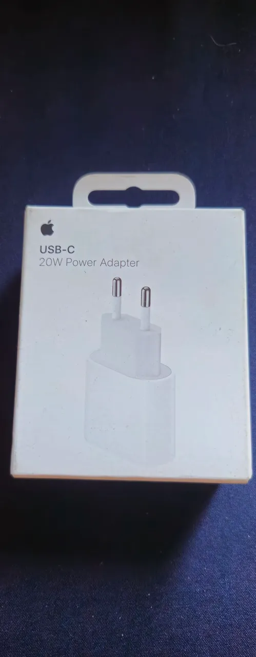 Carregador Apple USB-C 20W Power Adapter