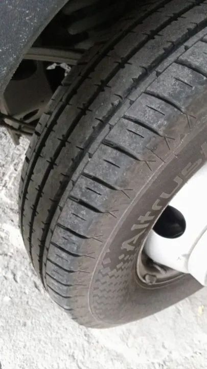 Caminhão Volkswagen Delivery Express Prime 2022 Branco - Carroceria de Madeira - Foto 6