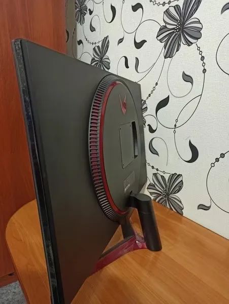 Monitor LG UltraGear 32'' QHD 2560x1440 165Hz 1ms HDR10 - Foto 2