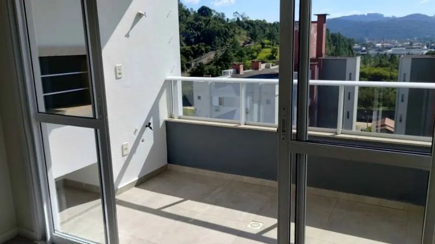 Apartamento bairro Dehon, ótima localização, andar alto. - Foto 2