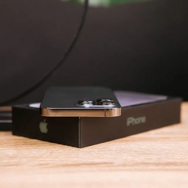 iPhone 13 Pro Max 128Gb Graffite - 6 Meses de Garantia - Loja