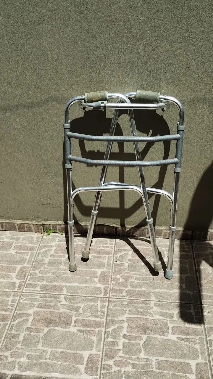 Andador  para idoso  - Foto 3