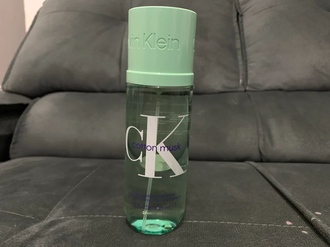 CK One Me Hair & Body Perfume Mist (Bruma Perfumada para Cabelo e Corpo) - Foto 3