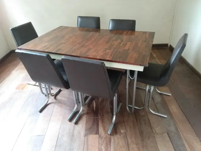 Mesa de Jantar Vintage, POZZA, Ano 1977