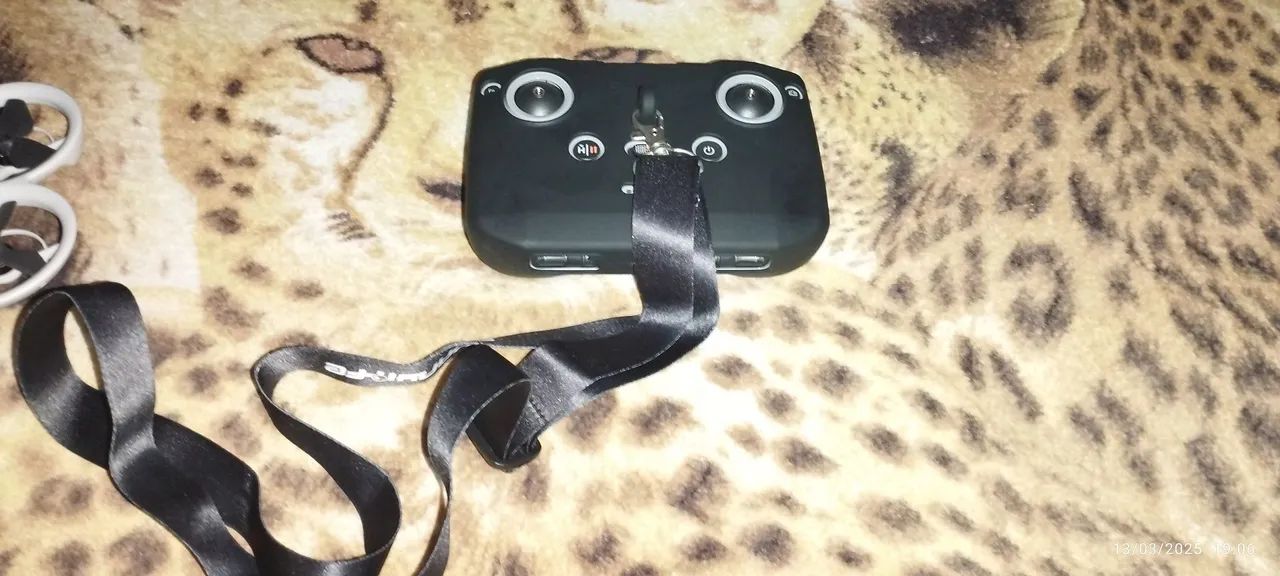 DRONE DJI NEO FRY MORE COMBO - Foto 3