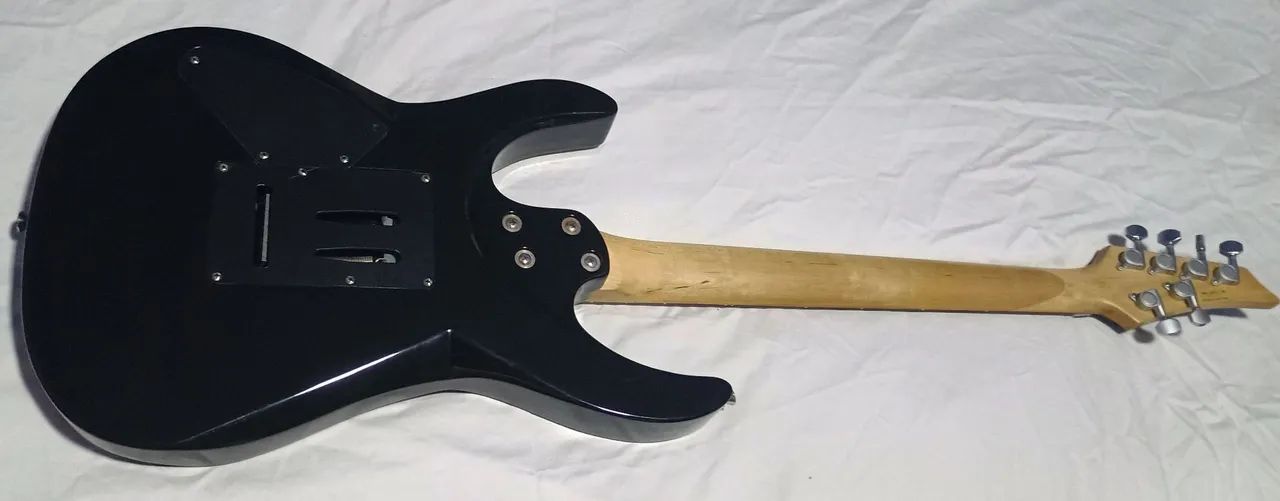 Guitarra TAGIMA K2 Signature KIKO LOUREIRO - Instrumentos