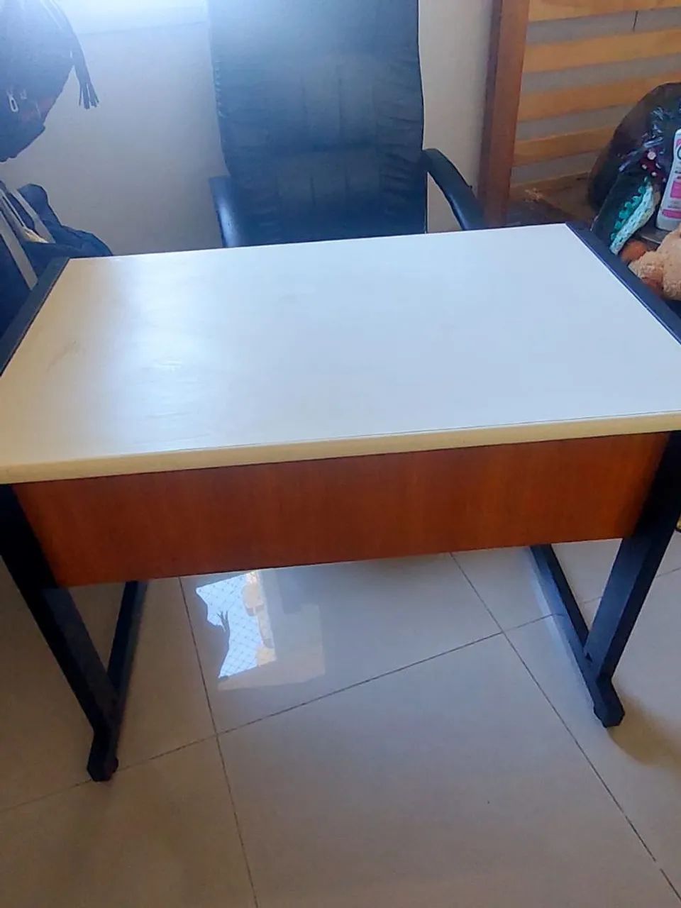 Office Desk + FREE Chair64728433533570120