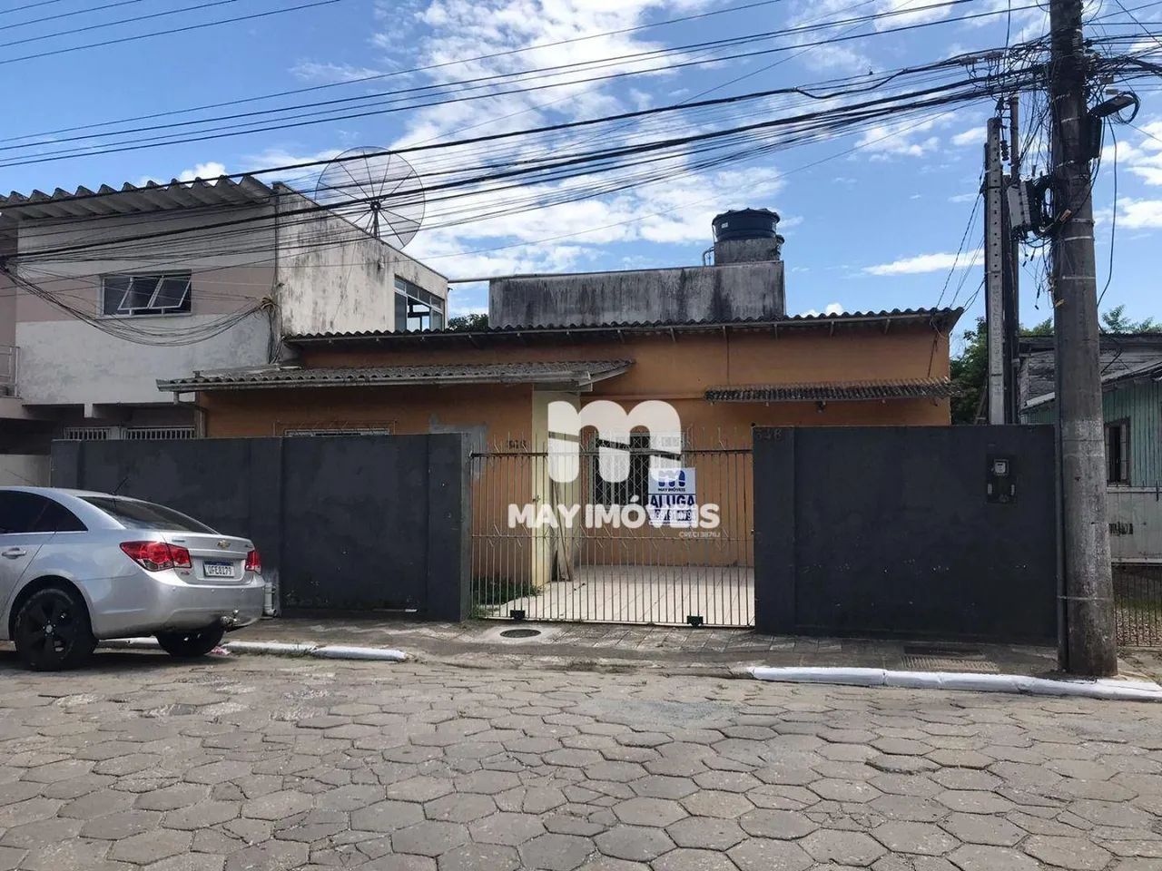 Casa com 3 dormitórios para alugar, 100 m² por R$ 2.590,00/mês - São João - Itajaí/SC