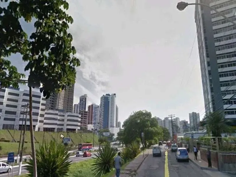 Terreno Comercial com 5.589m2 na Pituba