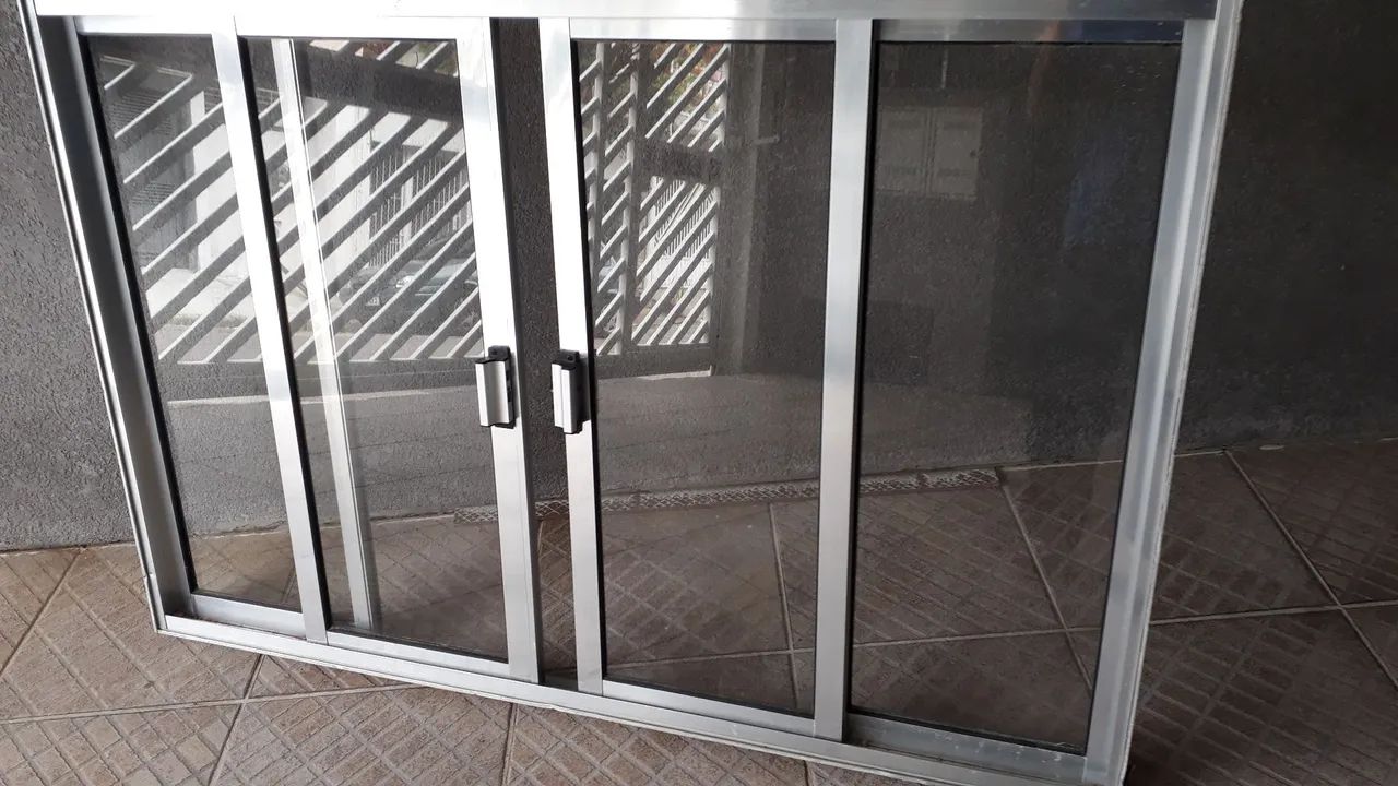 Janelas de Alumínio 3 folhas