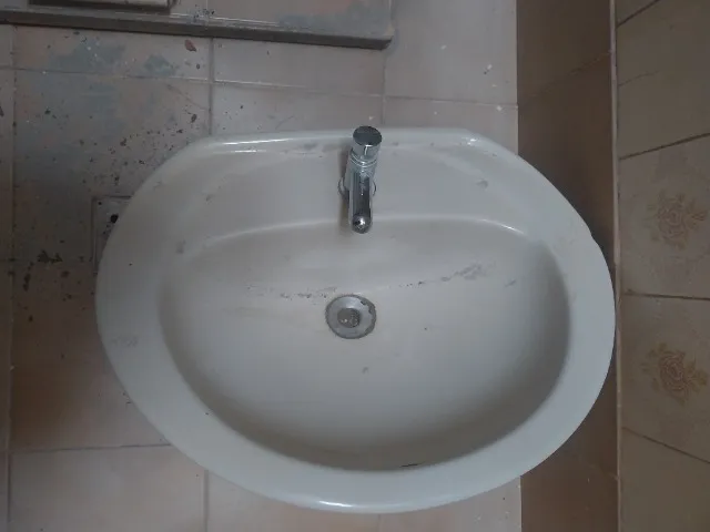 Pia Banheiro - Catete (perto do metro)