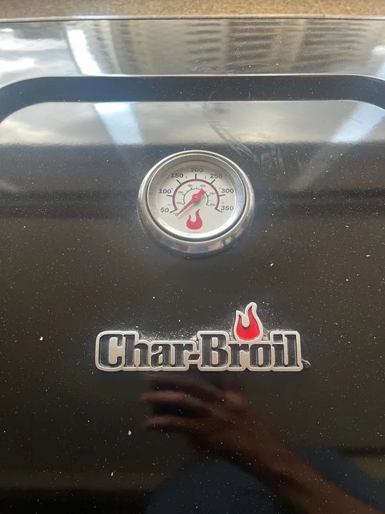 Churrasqueira Char-Broil a carvão e a gas - Foto 6