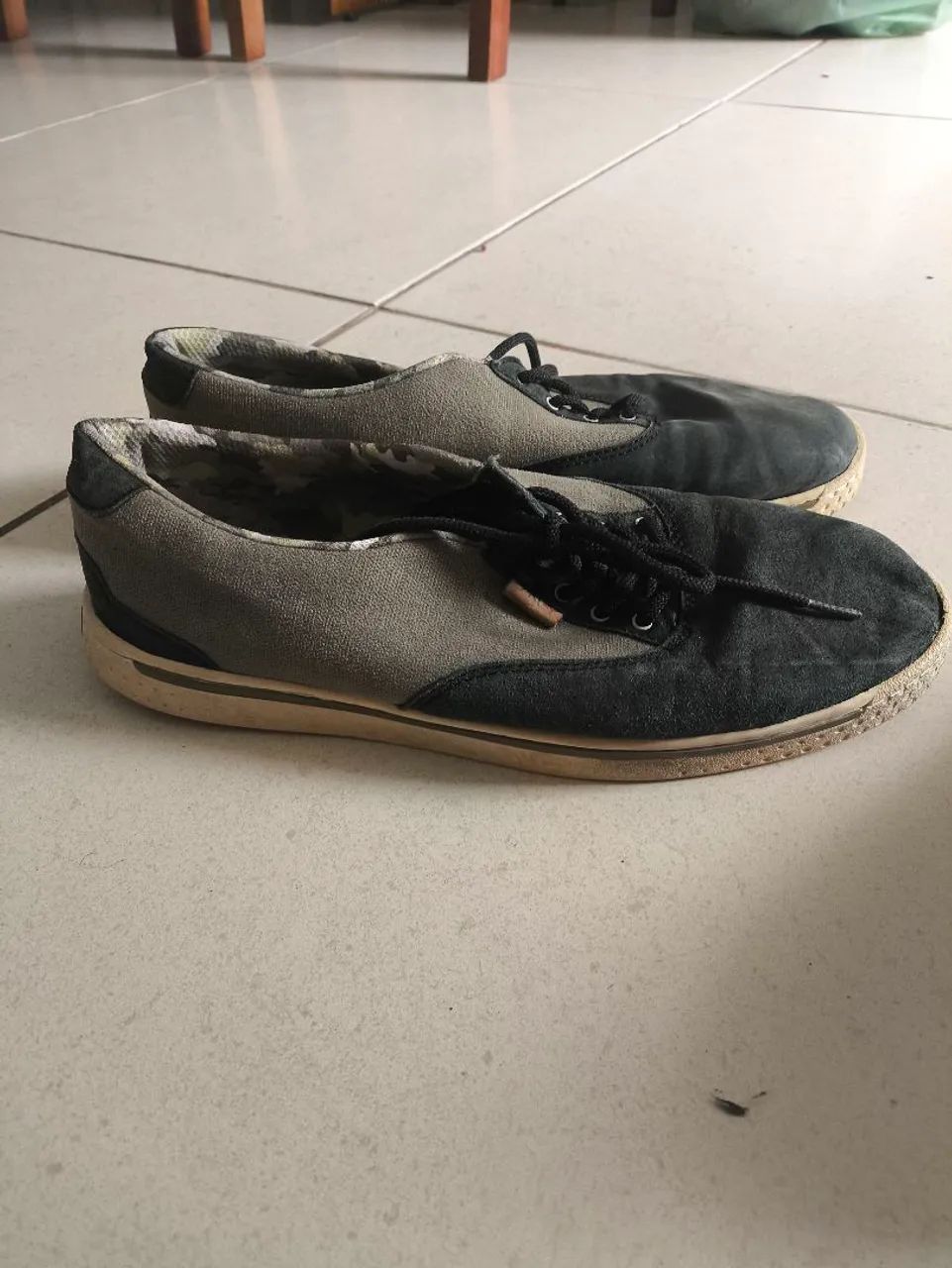 Par de tênis preto, usados - Foto 3