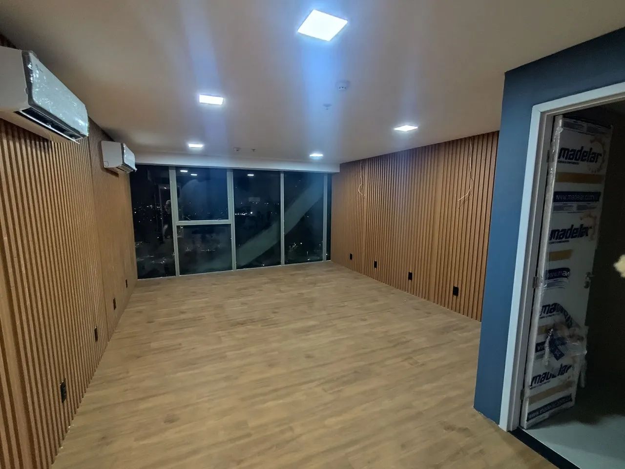  Alugo salas Épic Tower de 30 a 91 m² andares exclusivos
