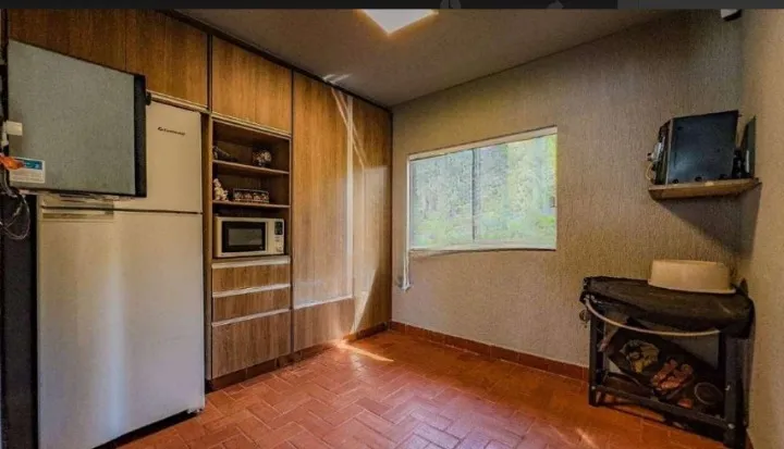 casa a venda no bairro de neópolis LIZ26
