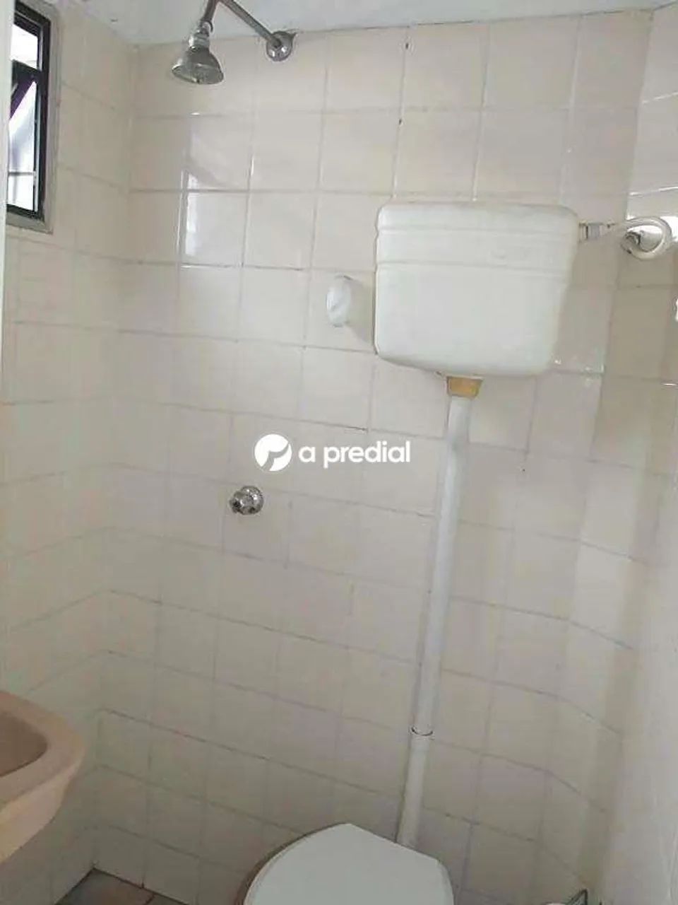 Sala com lavabo, quase esquina com Avenida Tristão Gonçalves. - Foto 5