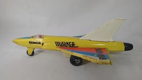 Brinquedo antigo de lata - Avião Mirage BB-115 Banesa - Funciona fricção.  - Foto 5