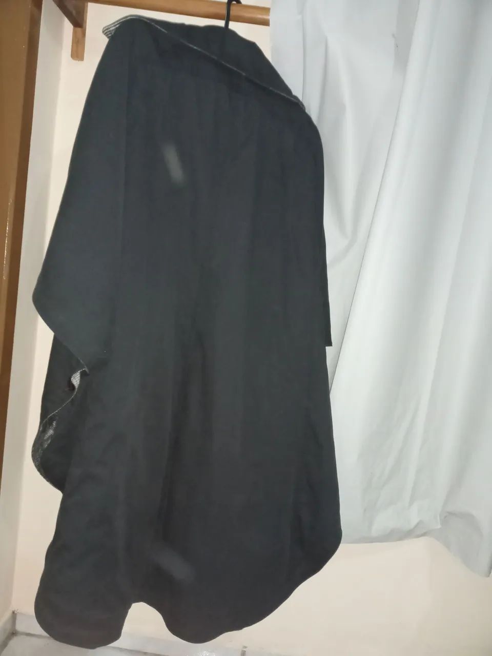 Casaco Feminino Preto com Detalhe em Xadrez - Foto 5