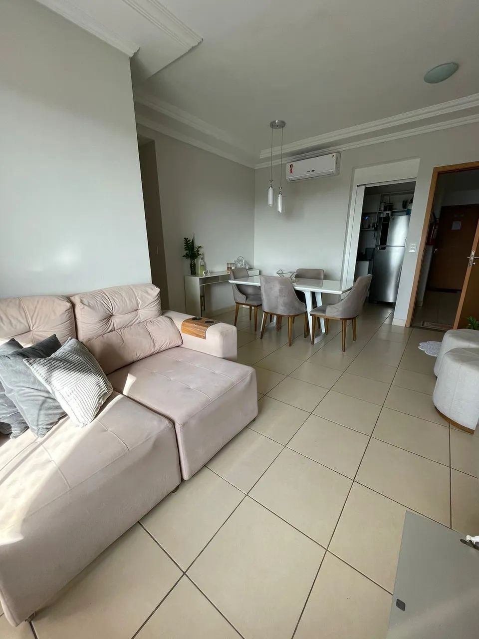 ALUGO APARTAMENTO 3/4 SENDO 1 SUÍTE 90m²  EDIFÍCIO BOSSA NOVA - CASTANHEIRA