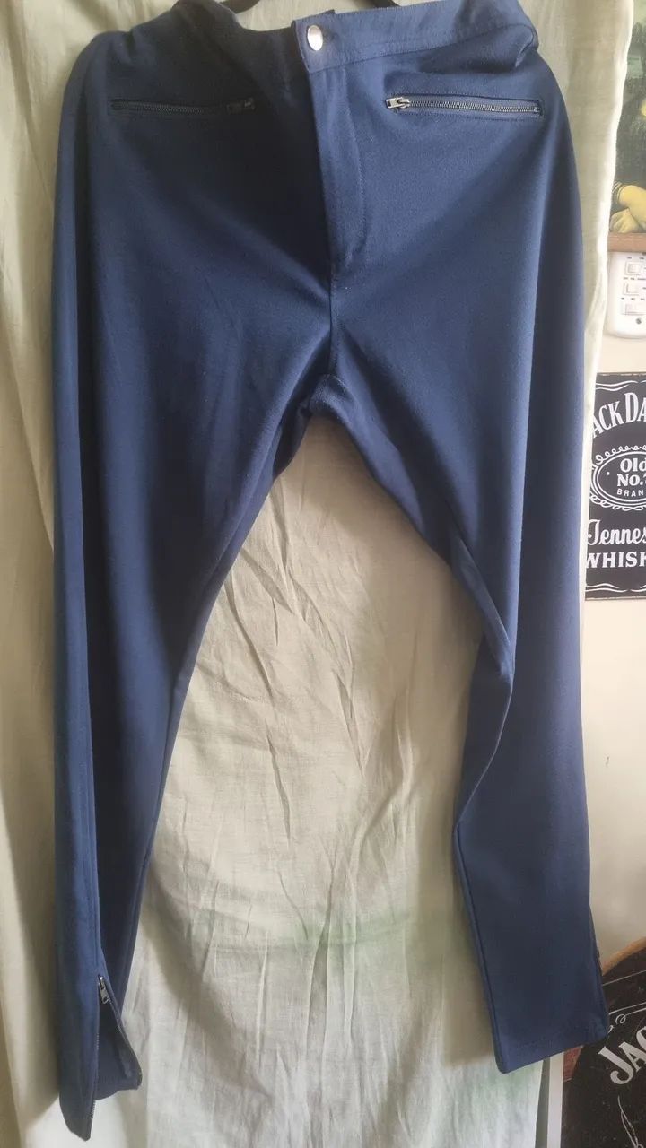 Calça azul com detalhes e elegância - Foto 2