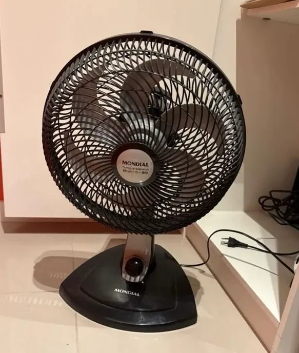 Ventilador Mondial Bravo de Mesa - 30cm