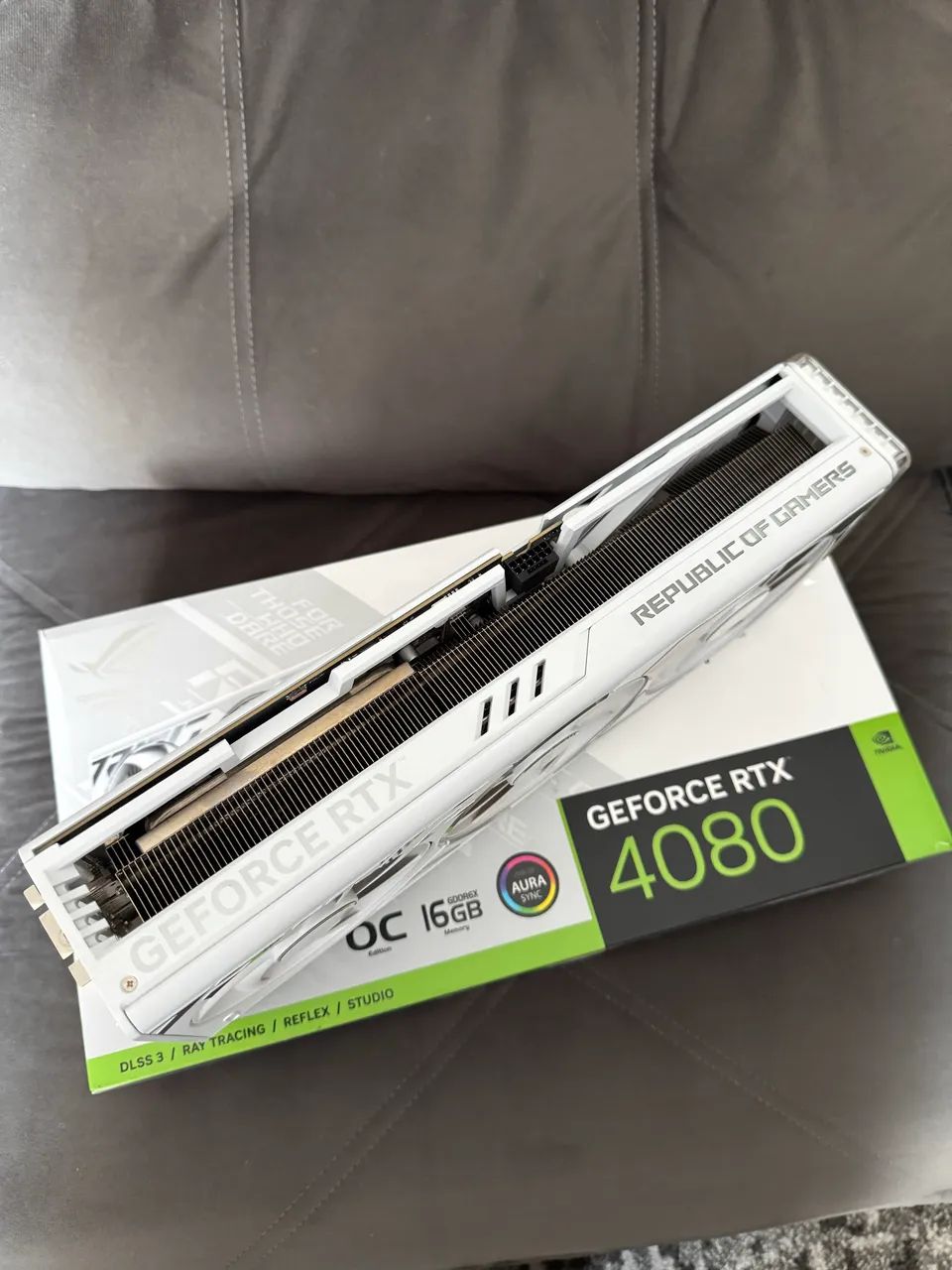 RTX 4080 ROG STRIX OC 16GB white edition  - Foto 4