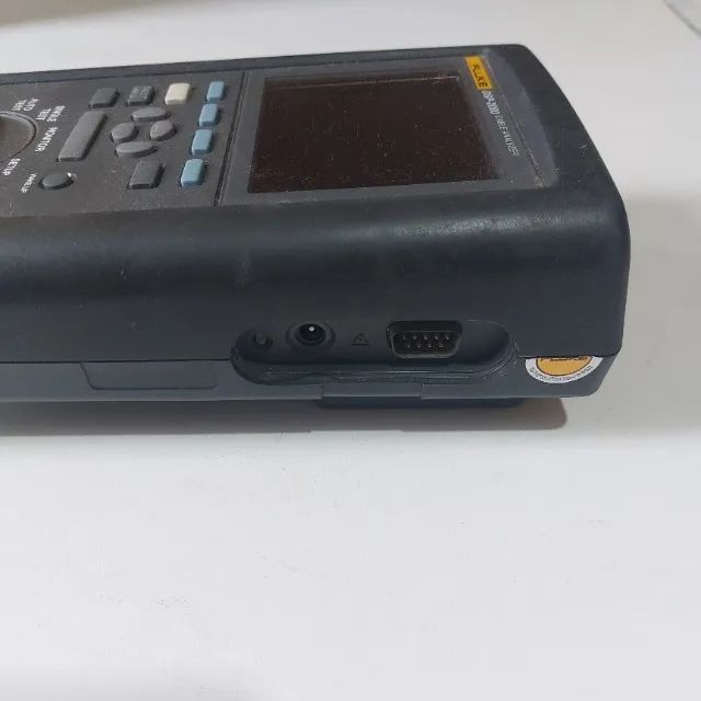 O Fluke DSP-2000 CableAnalyzer Equipamento com defeito destinado para conserto ou retirada - Foto 4
