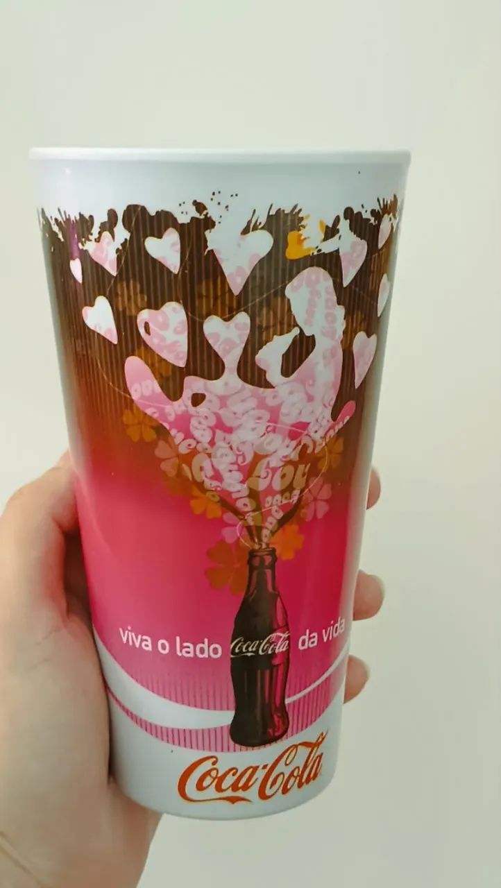 Copo Coca-Cola Avon 500ml Colecionável Rosa (Bangu)