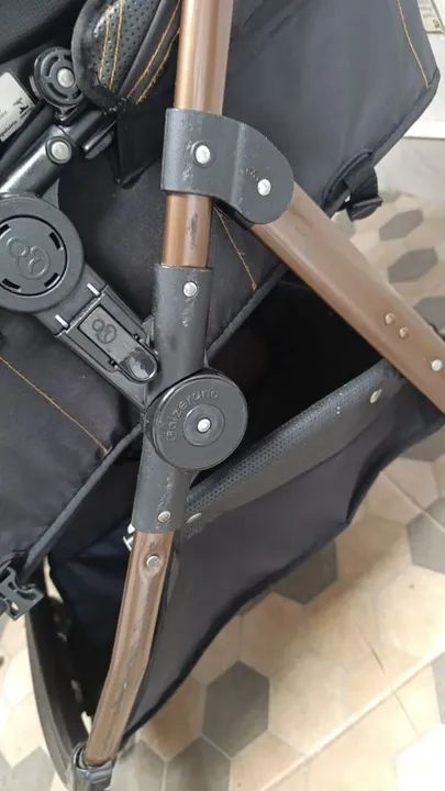 Carrinho de Bebê Moisés Galzerano com bebê conforto  - Foto 6